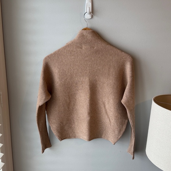 Magaschoni NWT Viscose Batwing Turtleneck‎ Sweater - Picture 5 of 5